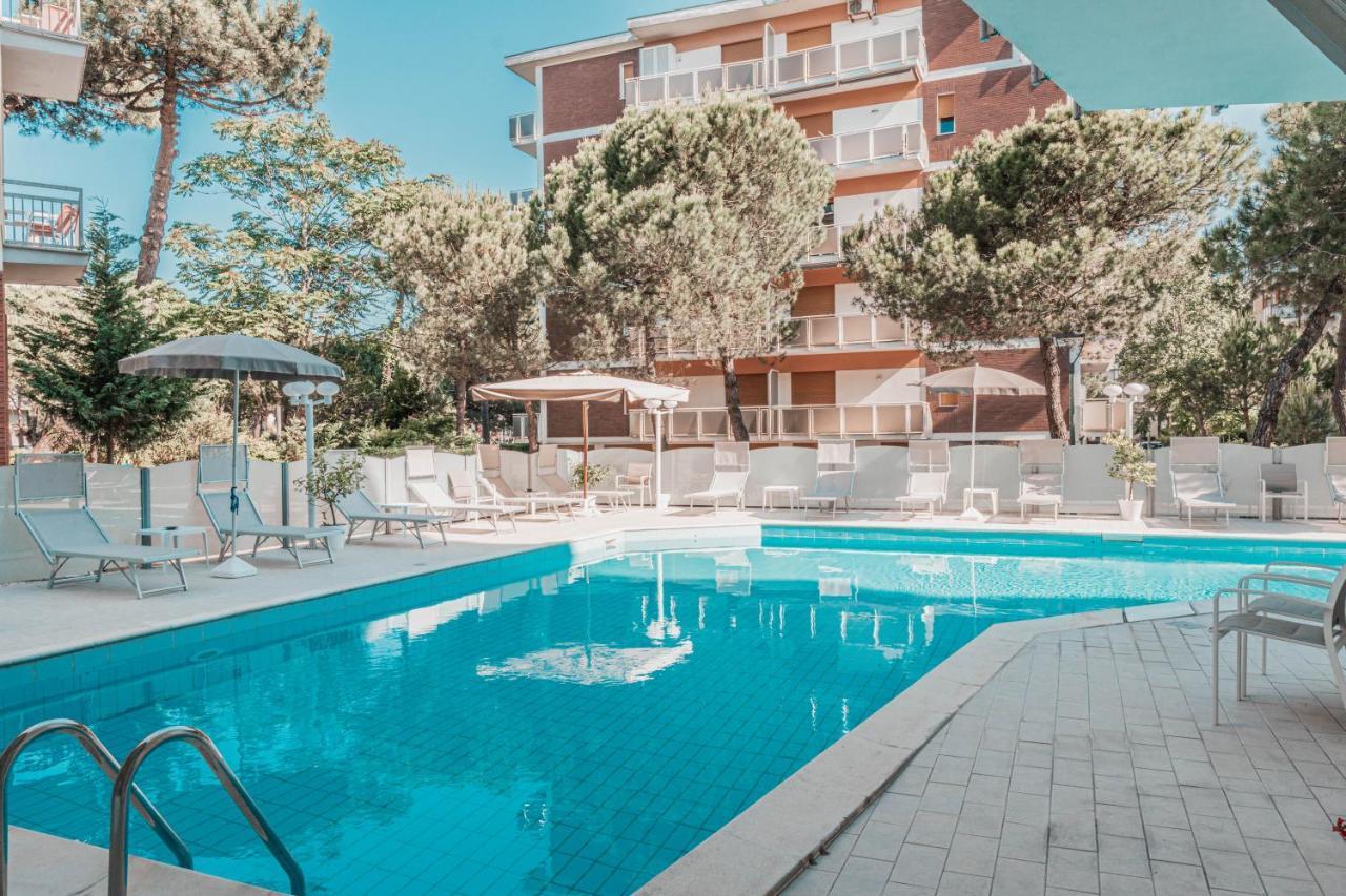 Hotel San Giorgio Milano Marittima Exterior photo