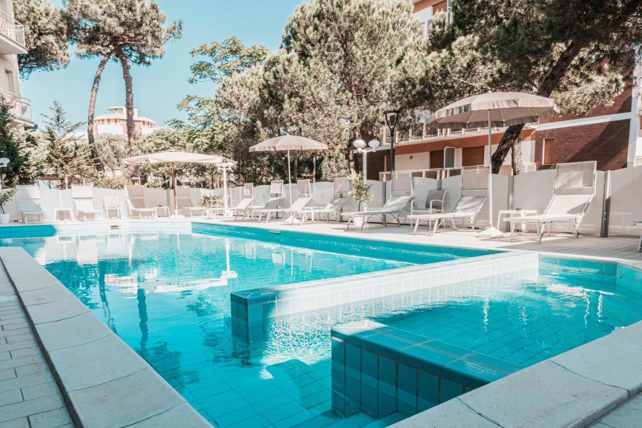 Hotel San Giorgio Milano Marittima Exterior photo