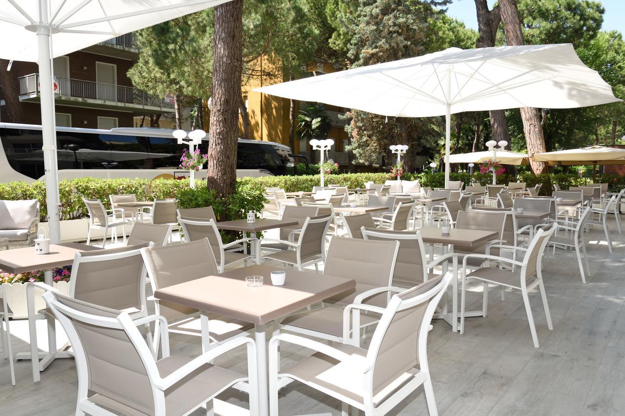 Hotel San Giorgio Milano Marittima Exterior photo
